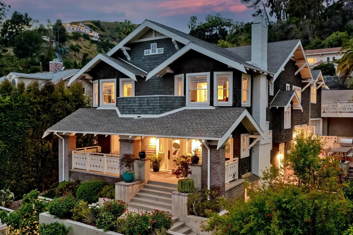 craftsman style house