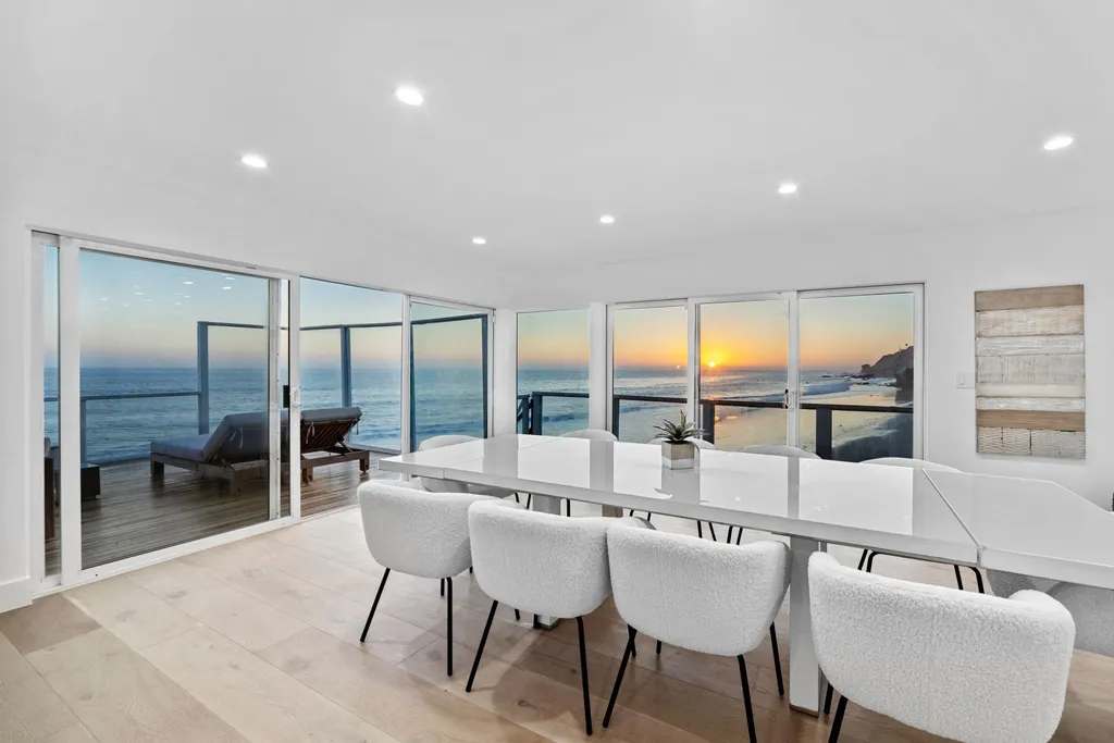 Inside an Oceanfront Jewel in Malibu - Sotheby´s International Realty ...